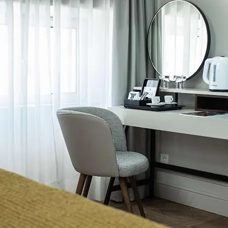 Hotel Soho Boutique Palacio De Pombo 4*